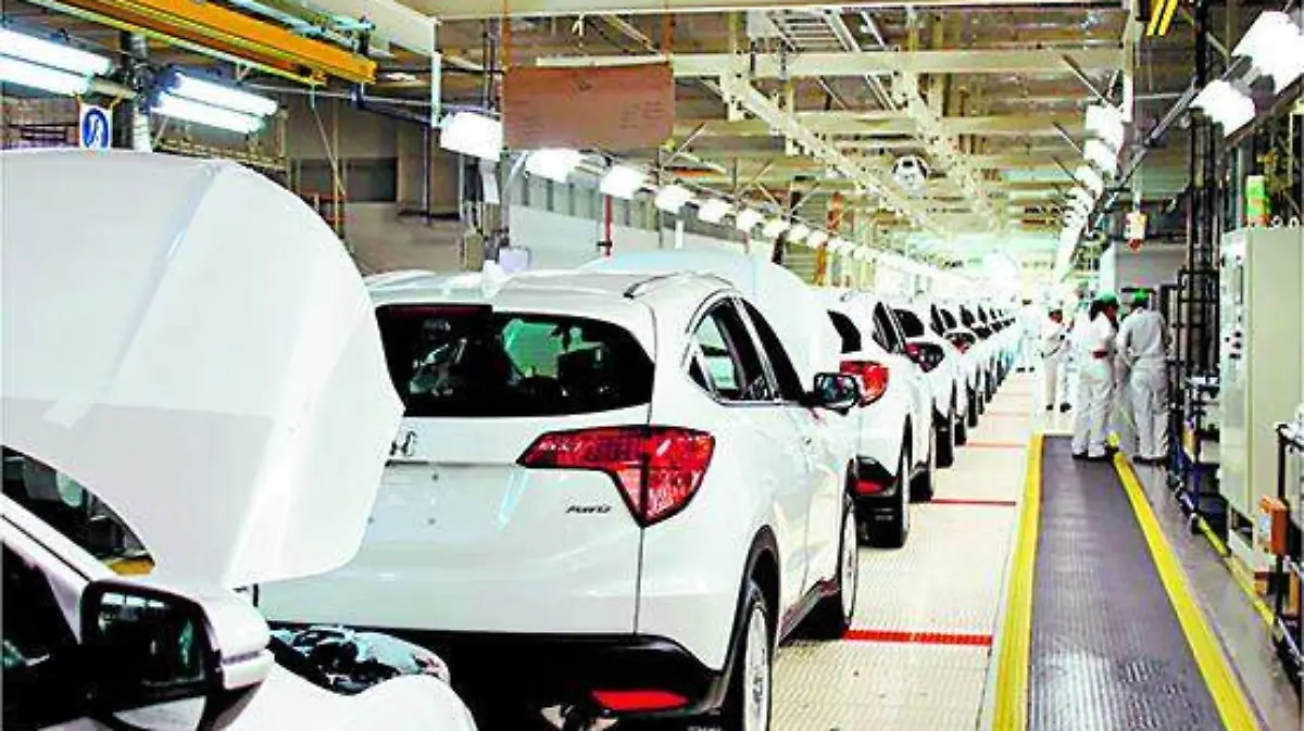 02_Planta Celaya Linea de ensamble