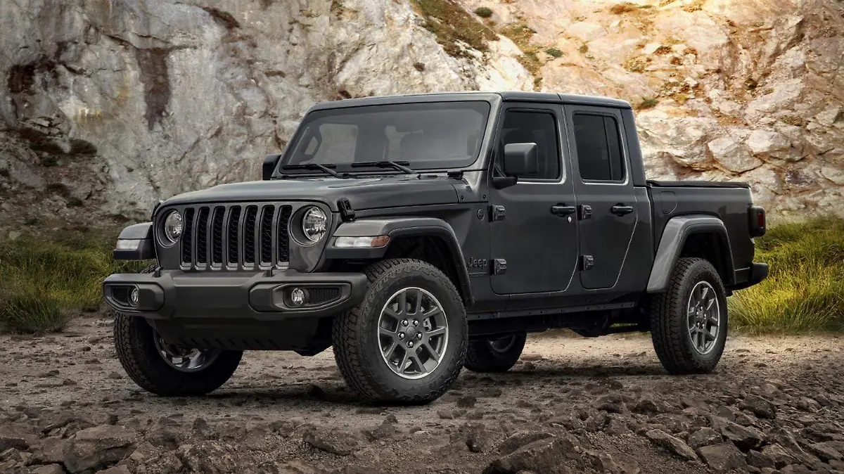 Jeep Gladiator 80 Aniversario 2021_1