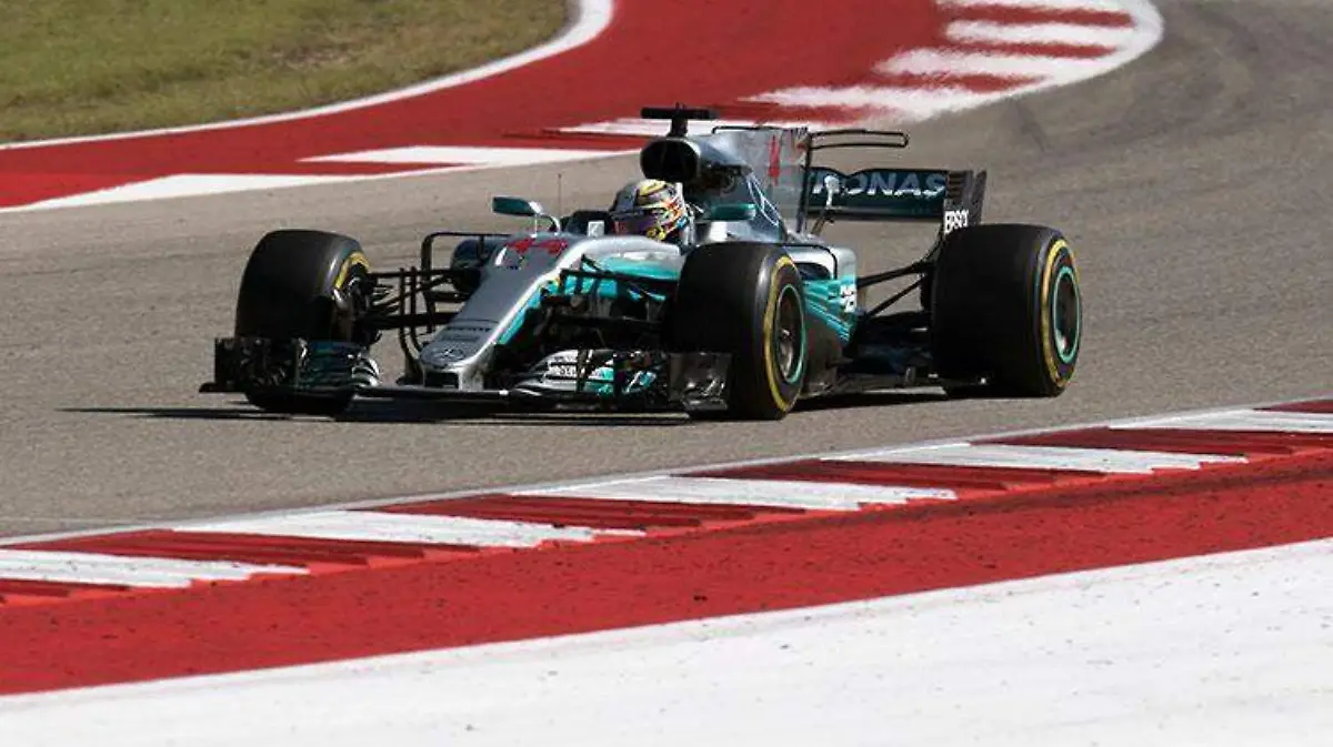 formulauno_lewishamilton4