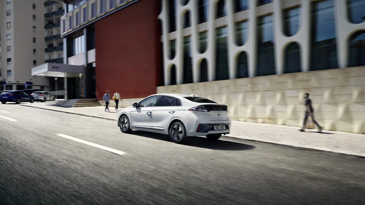 201908_IONIQ_AE FL_Launching contents_Key visual 03 RGB