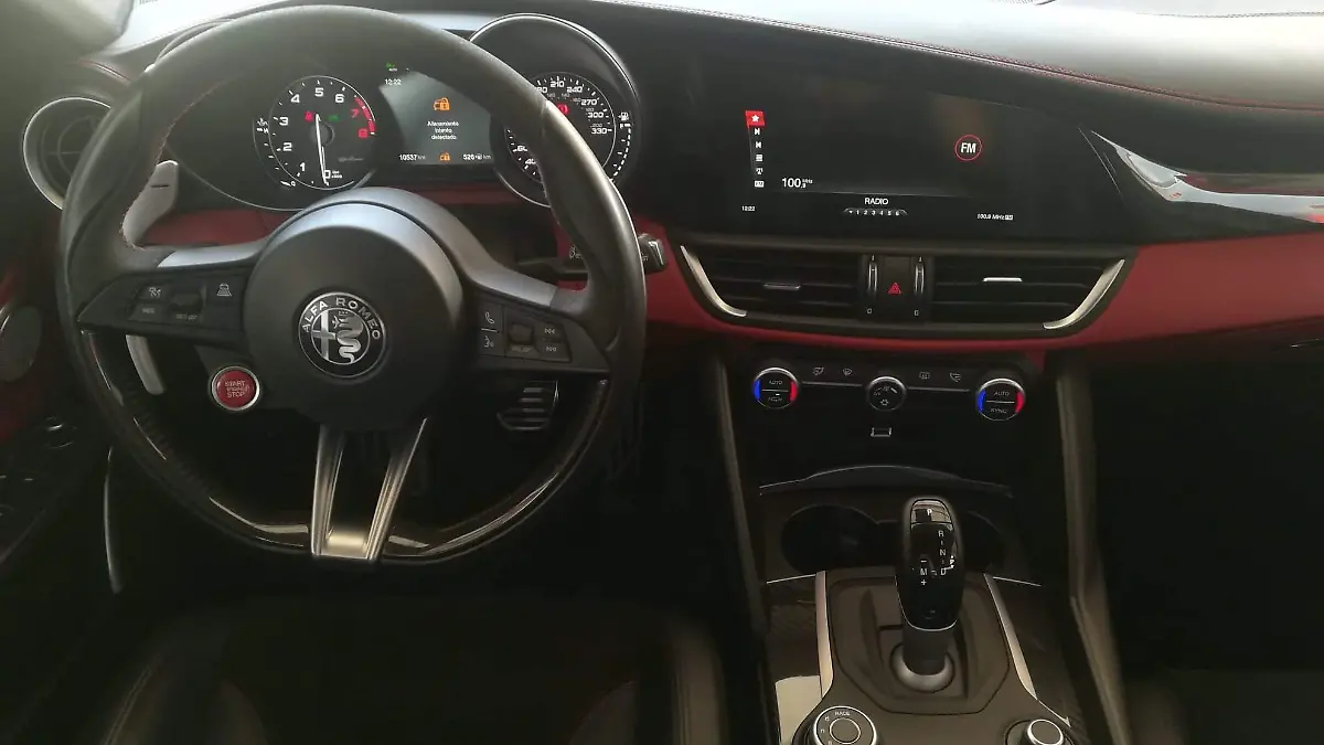 Alfa Romeo Giulia Quadrifoglio5