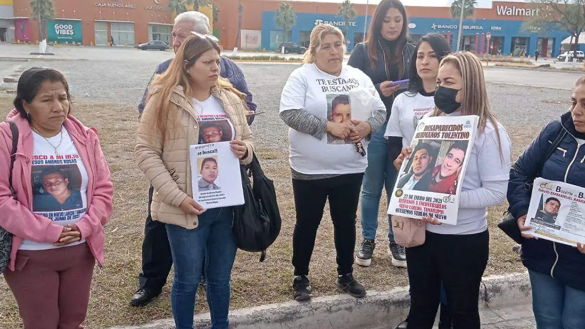 Familias buscan a personas desaparecidas en carretera Monterrey-Nuevo Laredo