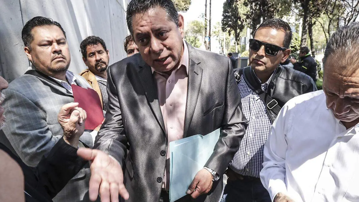 Petroleros rechazan acreditación de Ricardo Aldana como secretario general del STPRM