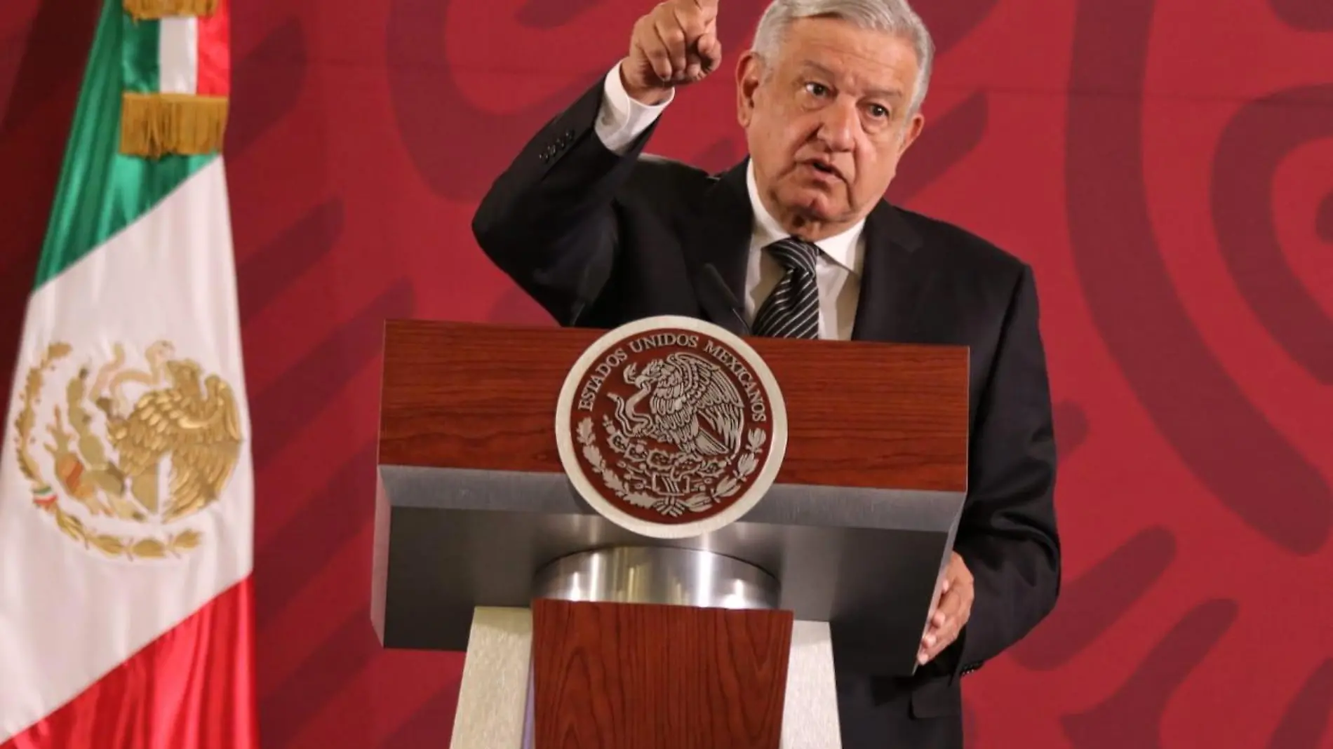 AMLO-CRECIMIENTO-ECONOMICO-ROBERTOH