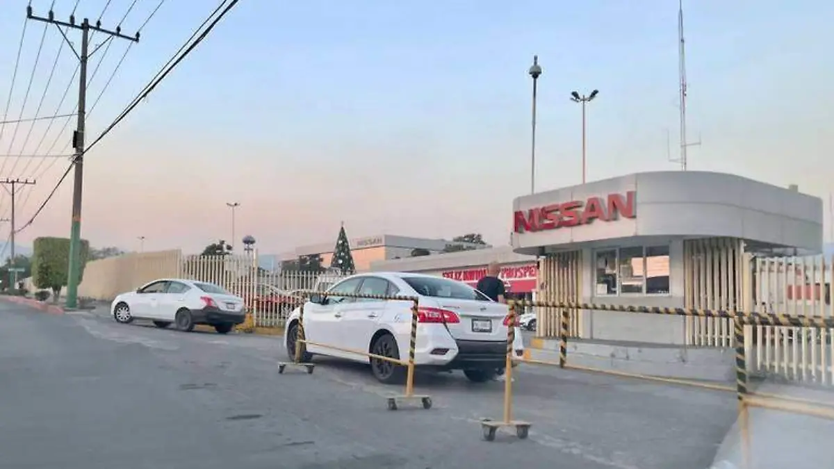 Nissan recorta producción en Morelos