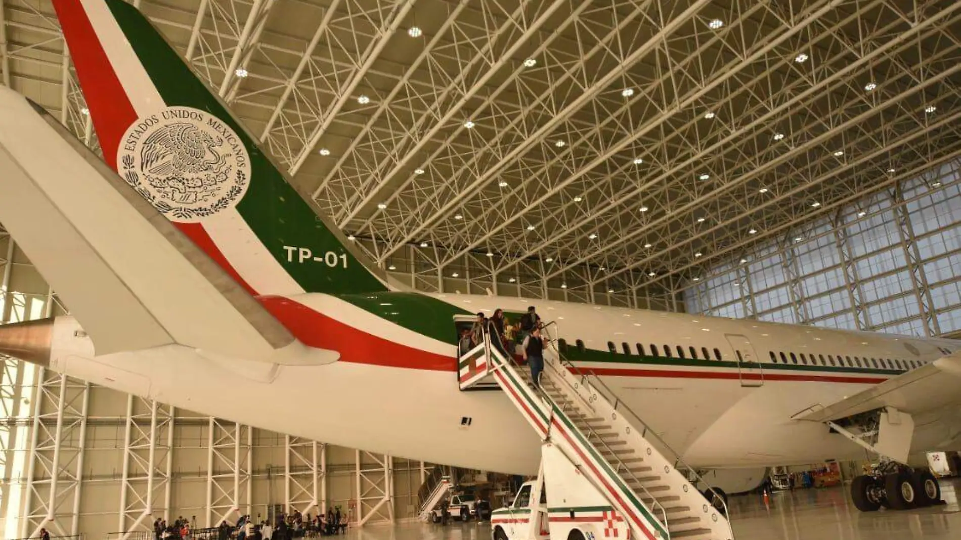 avión-presidencial-7