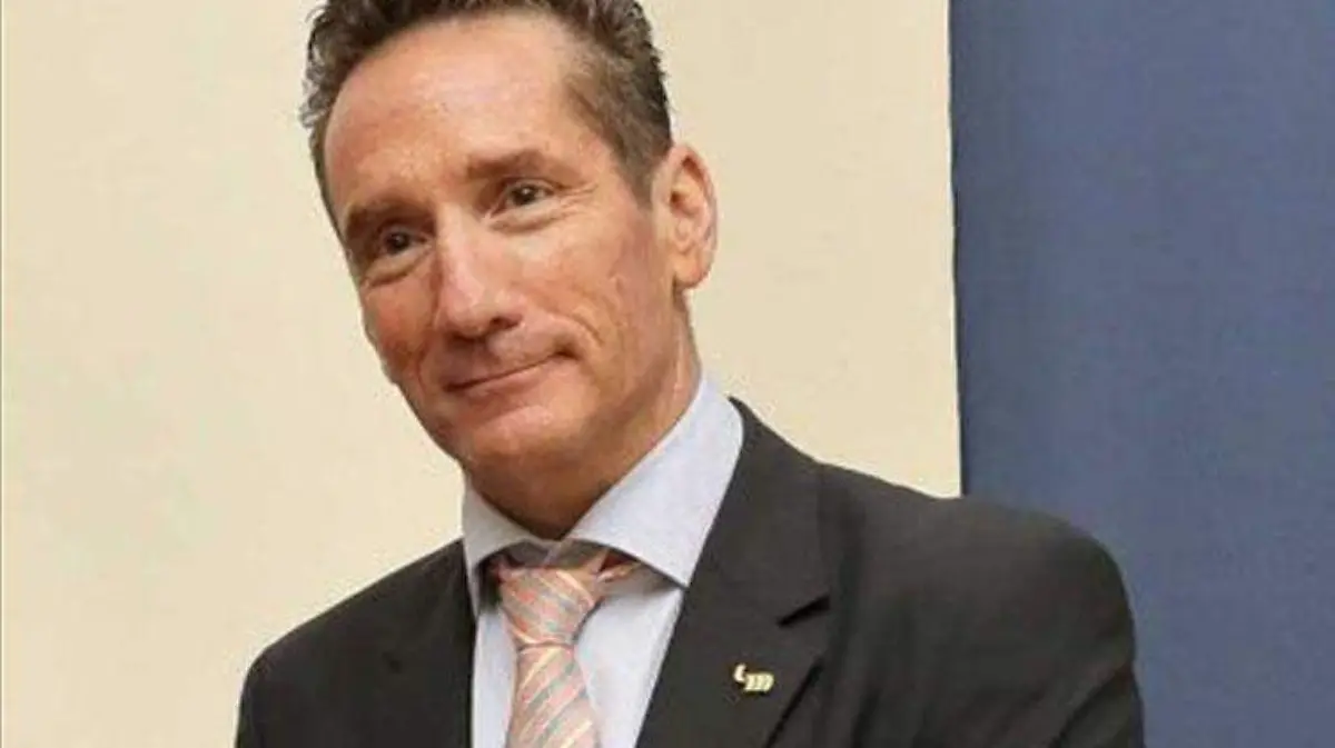Daniel Becker, de Mifel