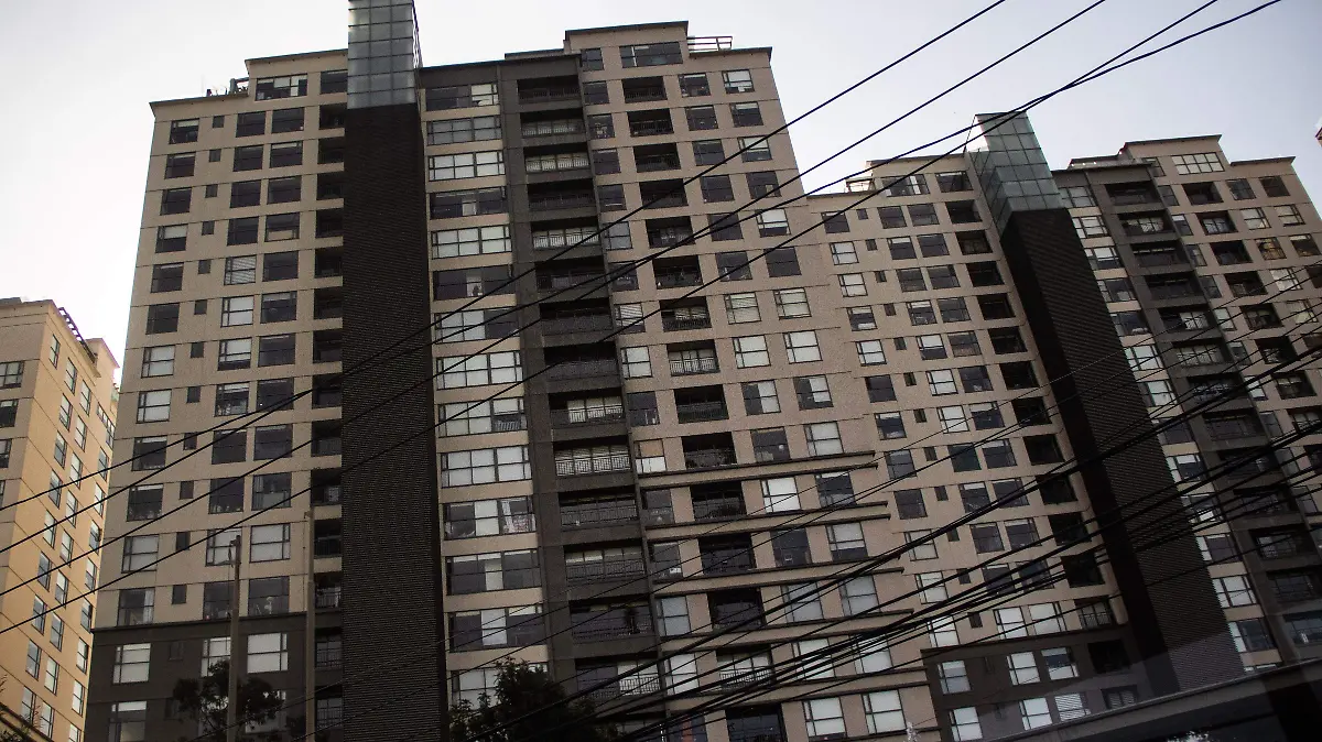 07 EXTRA cuartoscuro_841757_impreso