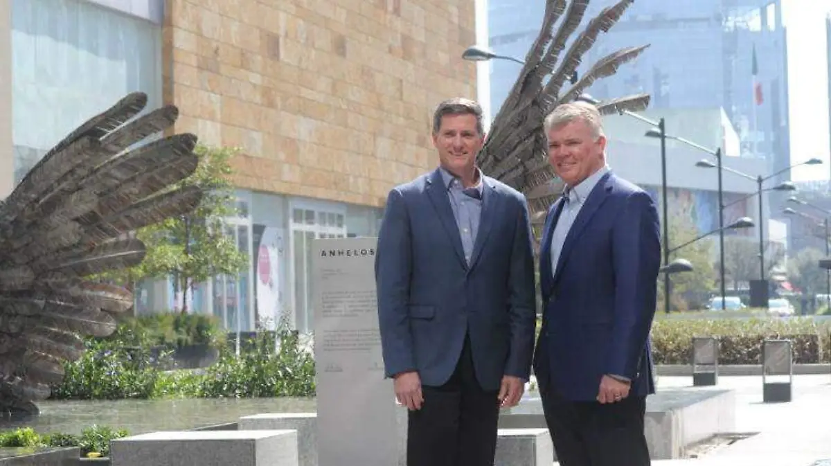 valero Carlos Garcia y Erick Fisher ERNESTO MUÑOZ