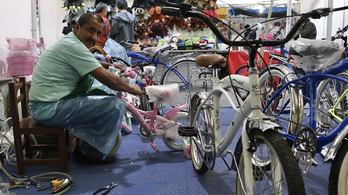 bicicletas-reyes-cuartoscuro