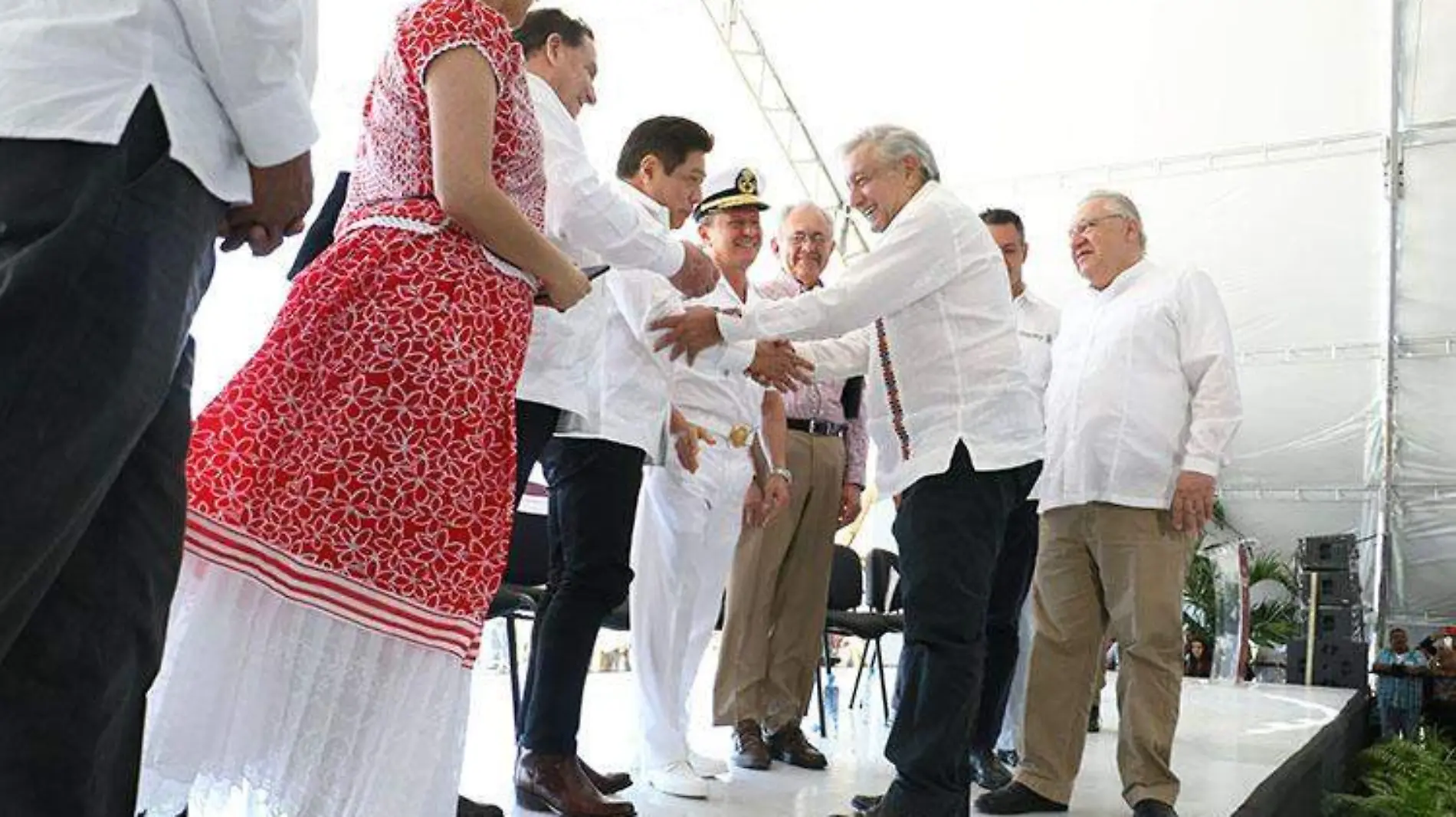 AMLO