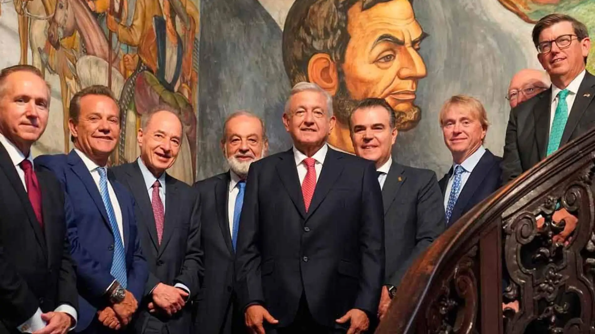 AMLO-con-empresarios-de-Mexico-en-gira-por-EU