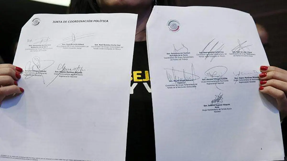 Firma_senadora_sasil-de-leon