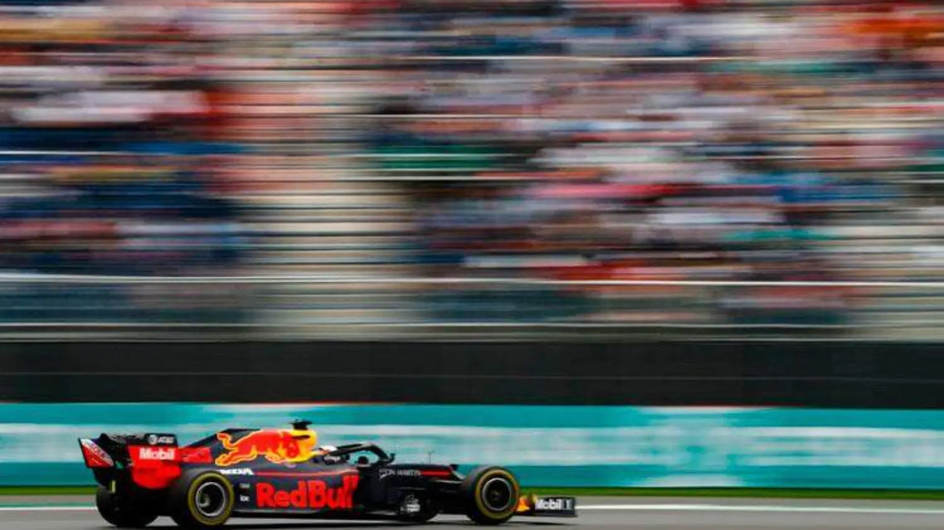 Formula-Uno_GP-Mexico_Max-Verstappen_red-bull