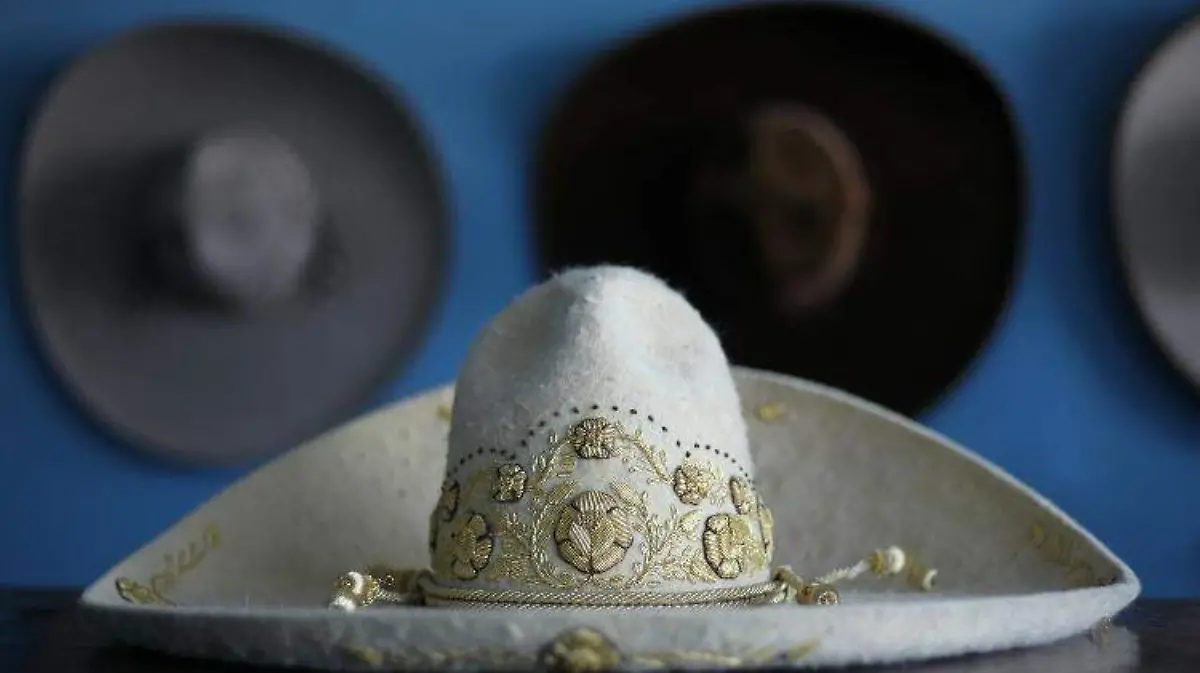 Sombrero (2)