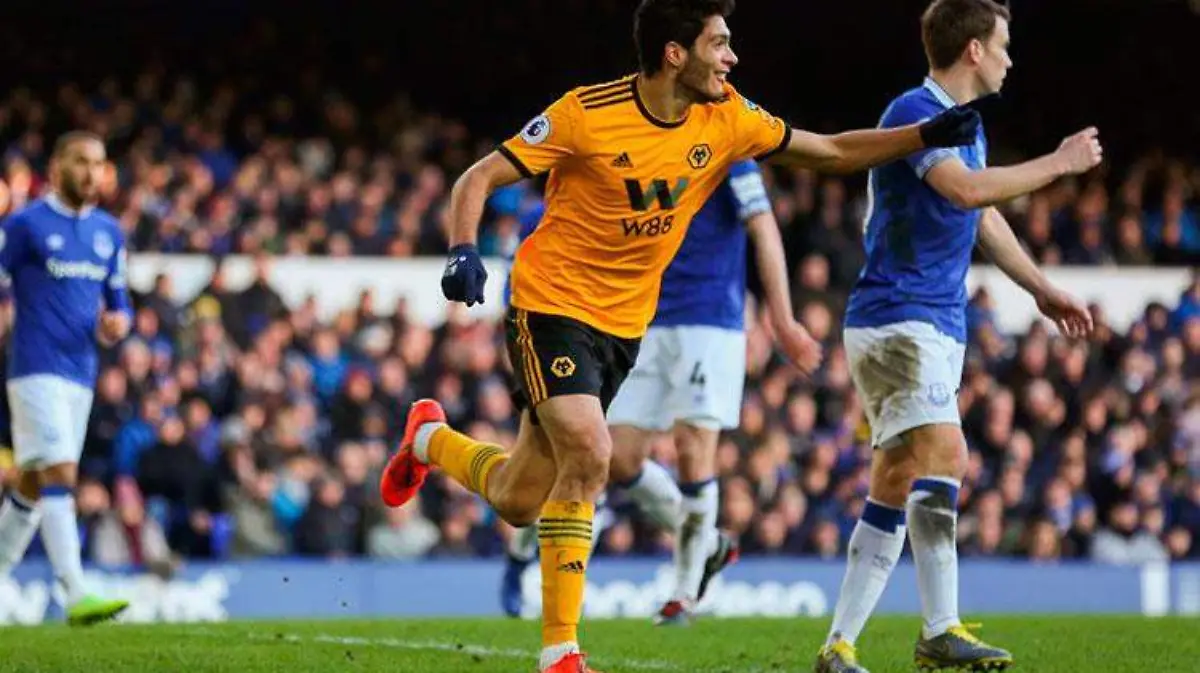 premier-league_raul-jimenez_2