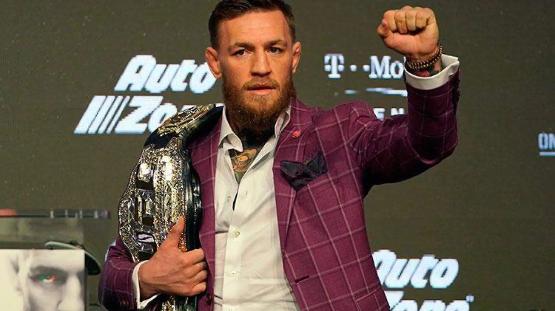 Conor-McGregor_UFC