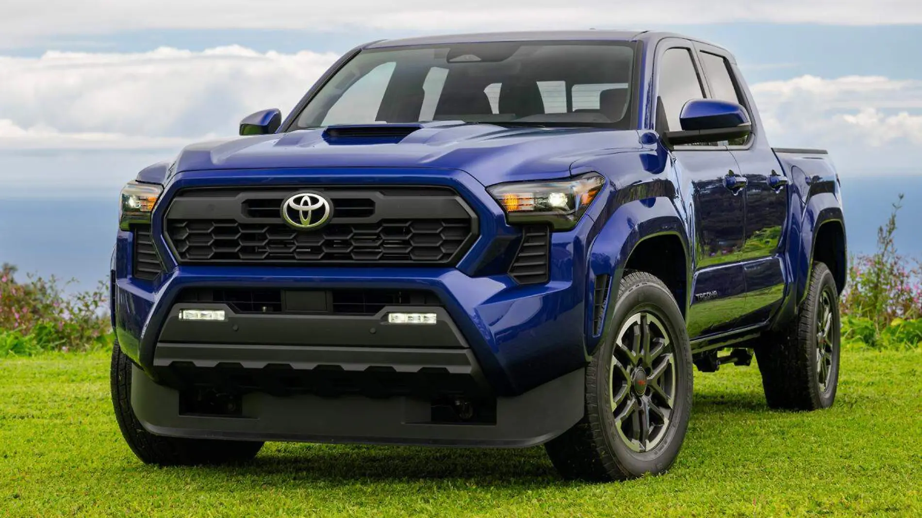 Toyota_Tacoma_TRD_Sport_2024_1