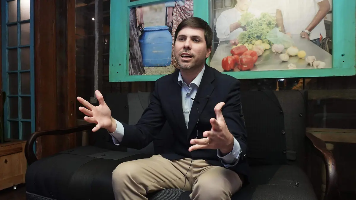 9feffbe418074287ad82feefeac0d5b451a