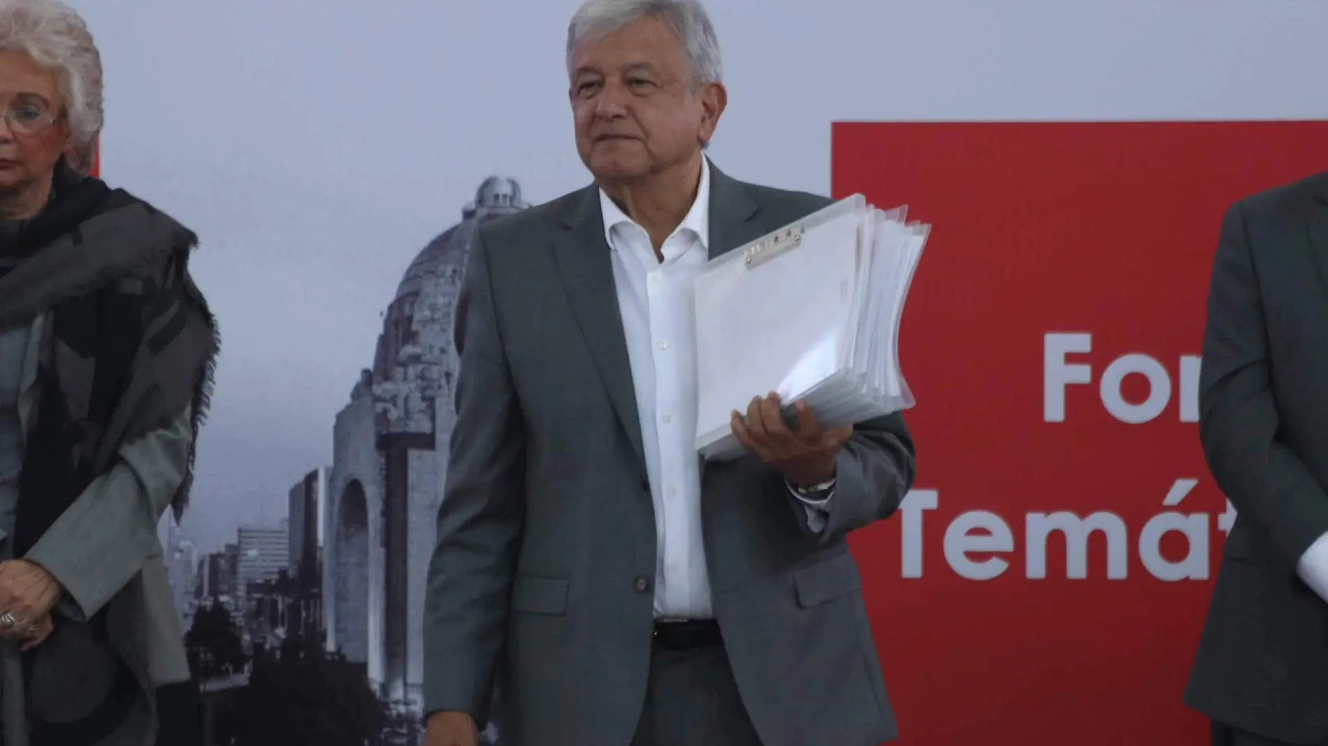 AMLO