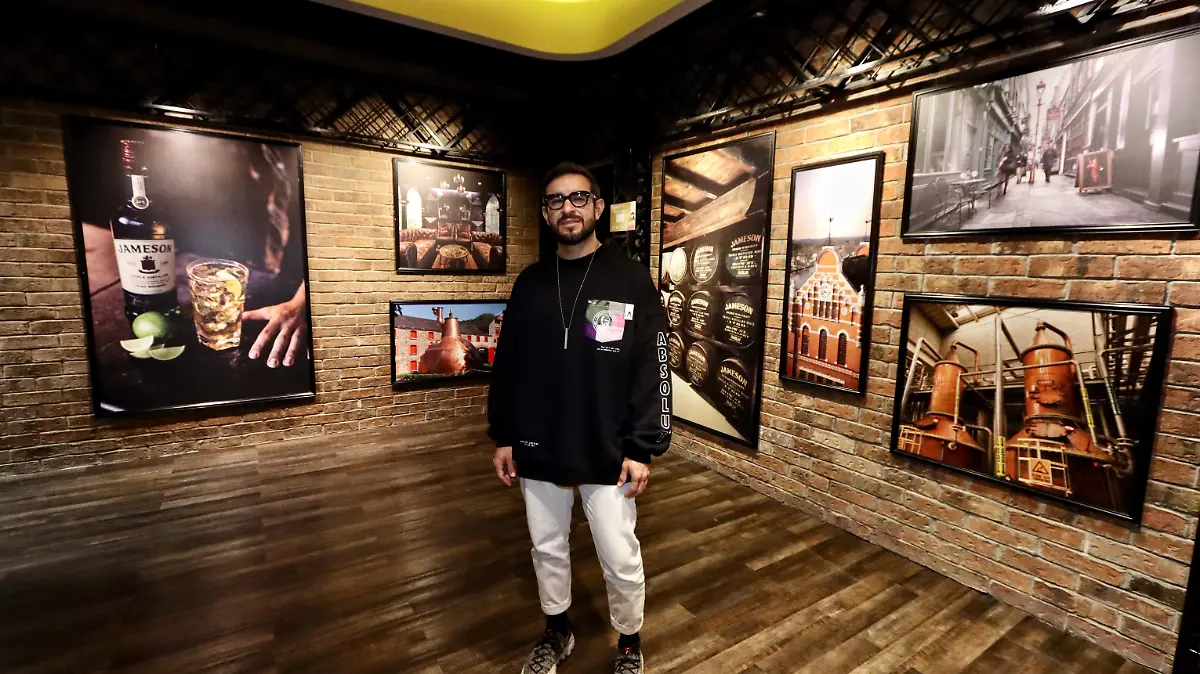 Anuar Layon busca concientizar sobre la moda sustentable 