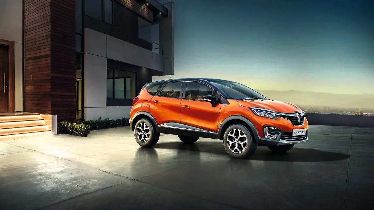 21197210_2017_-_Renault_Captur_available_for_sale_in_India