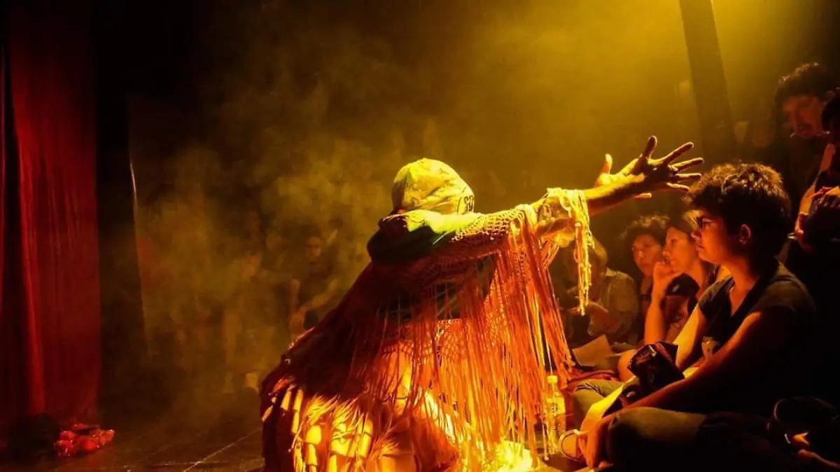 POESÍA EN VOZ ALTA (3)