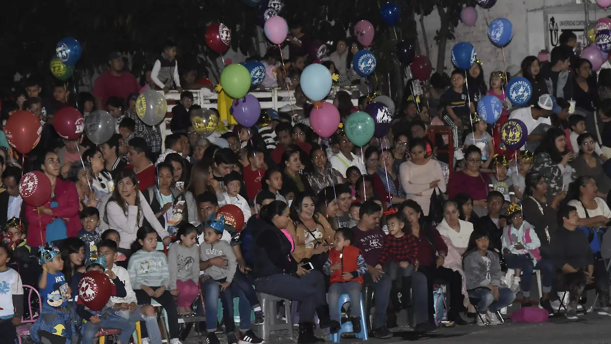 SECUNDARIA-IRAPUATO - Cabalgata de Reyes Magos, tradición e ilusión (5)