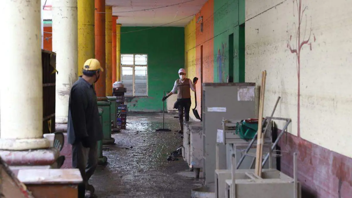 TULA-HIDALGO-LLUVIAS-INUNDACIONES-LIMPIEZA-blanca e gutierrez el sol de hidalgo (5)