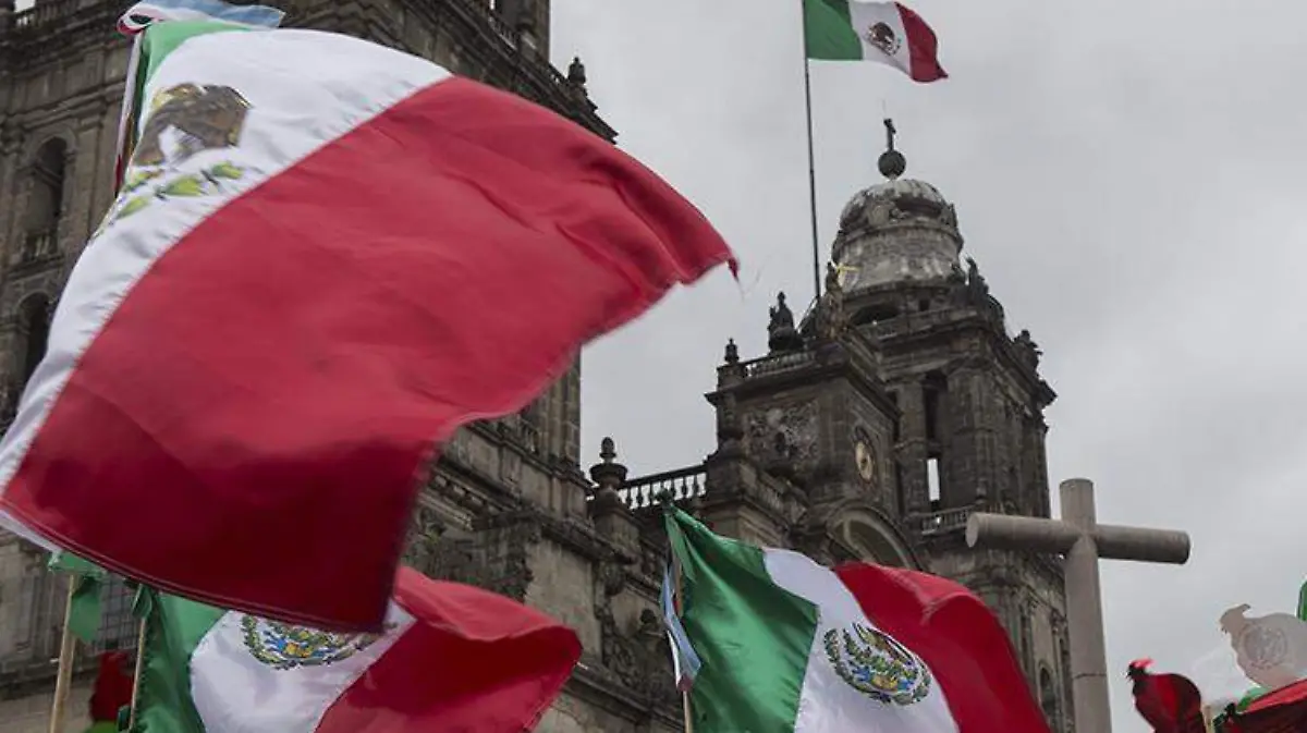 zocalo-festejos-patrios