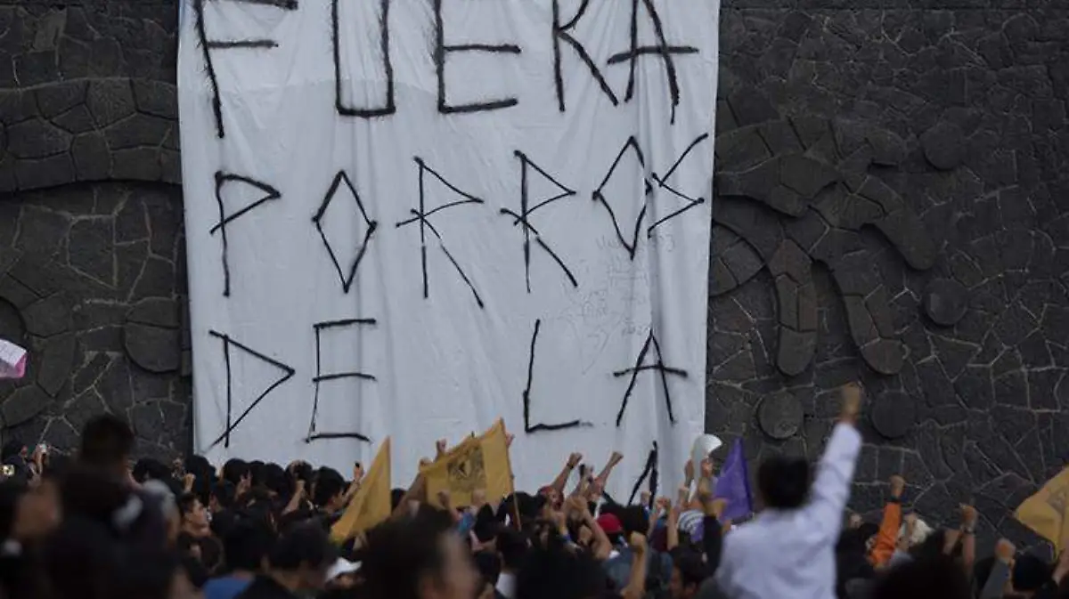 fuera-porros-unam