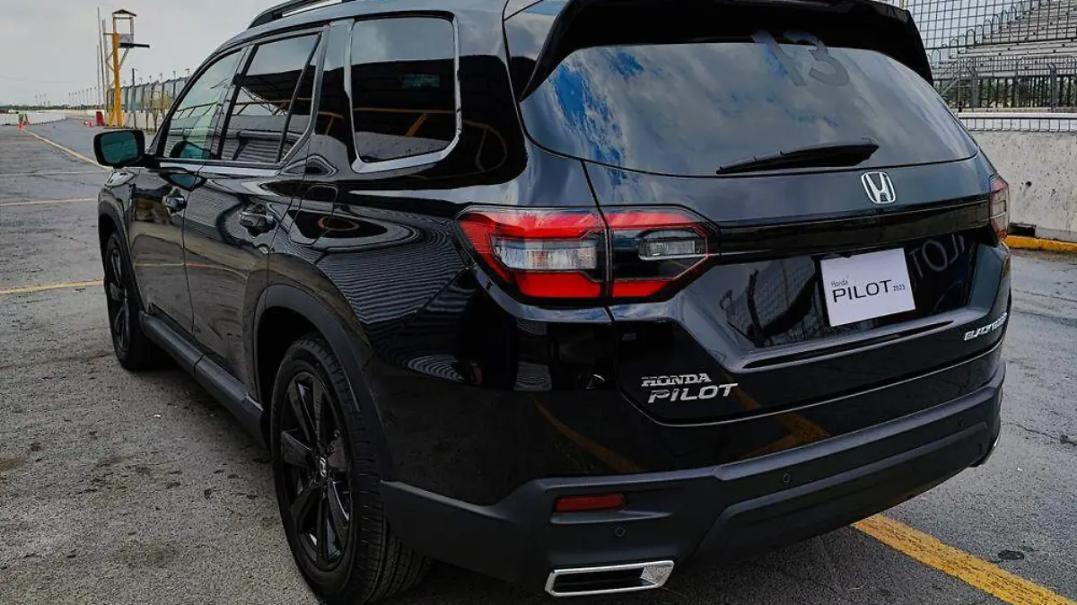 HondaPilot2023_3