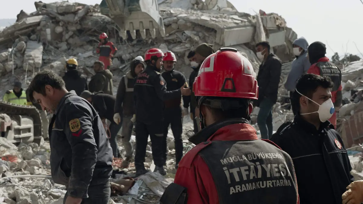 01 grande pexels-doruk-aksel-anıl-15823387