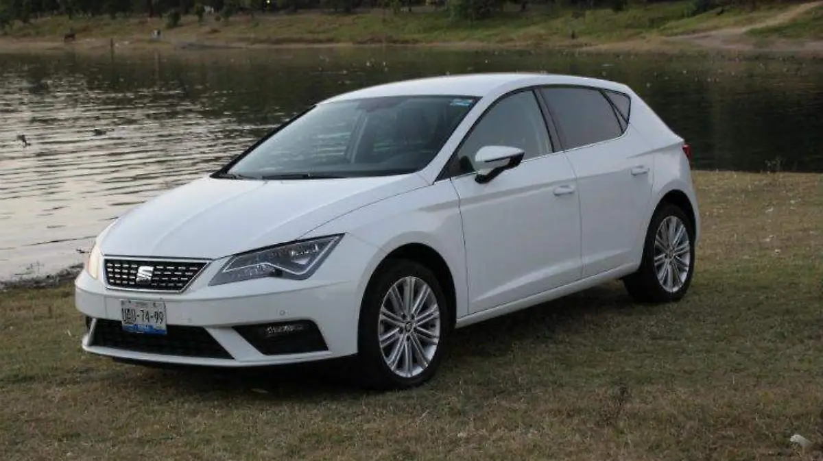 Seat-leon-parrilla