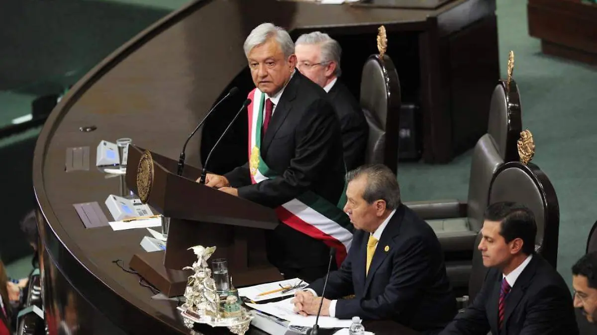 AMLO banda1