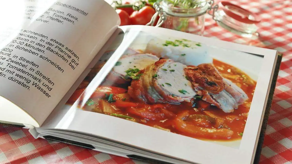 cookbook-746005_960_720