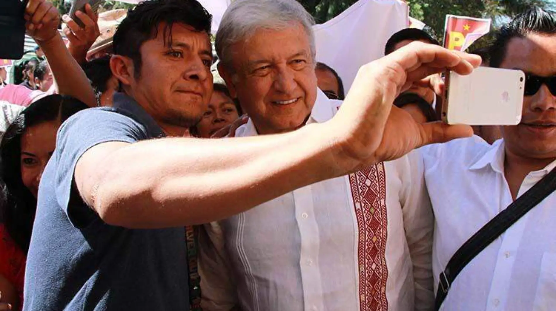 amlo-precampana