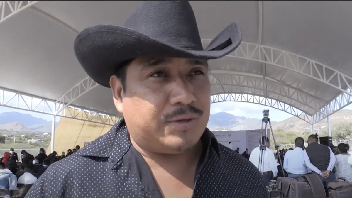 Copia de ACUICULTORES PIE LUIS