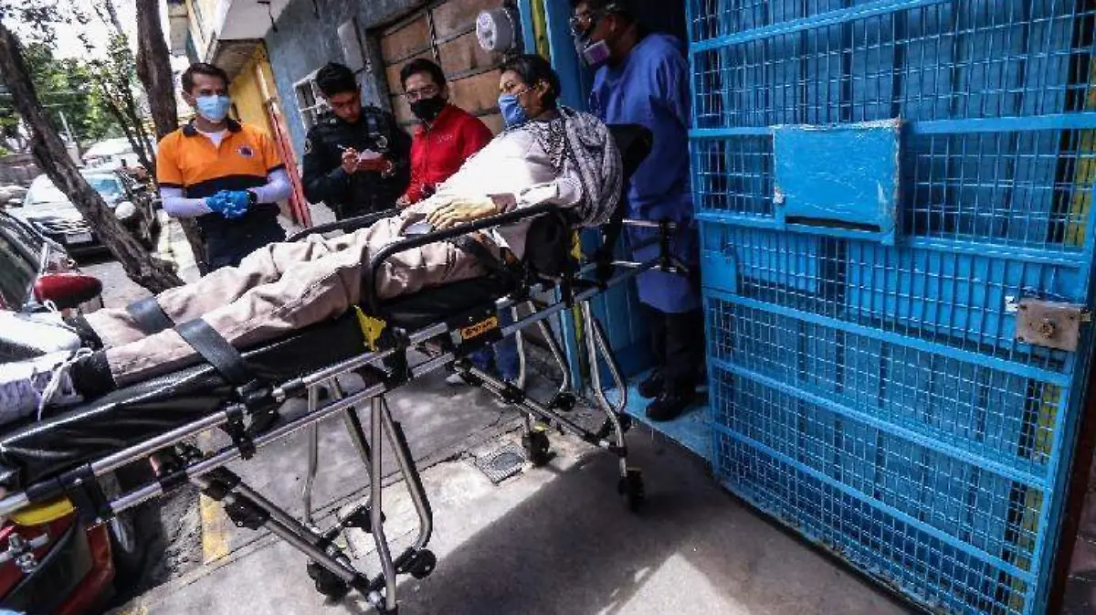 paramedicos-traslado-emergencia-cdmx