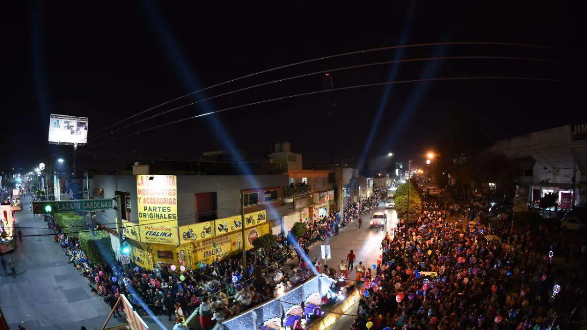 COMPLEMENTARIA-IRAPUATO - Cabalgata de Reyes Magos, tradición e ilusión (1)