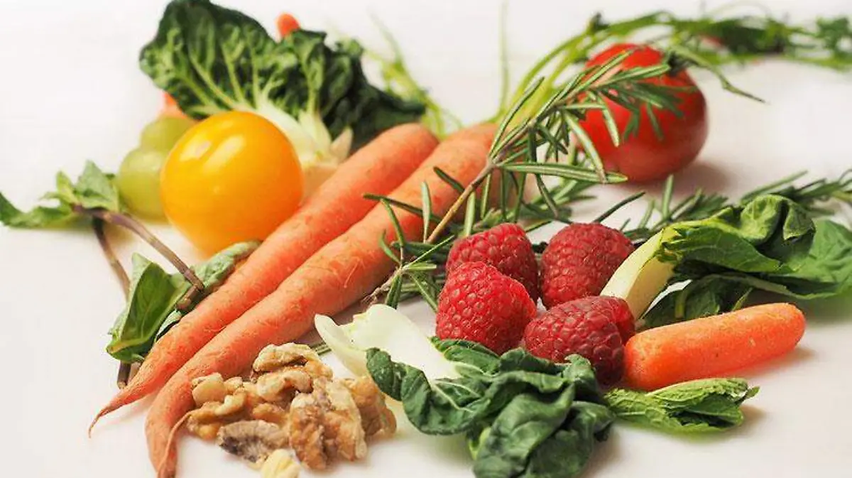 vegetables-1085063_1920