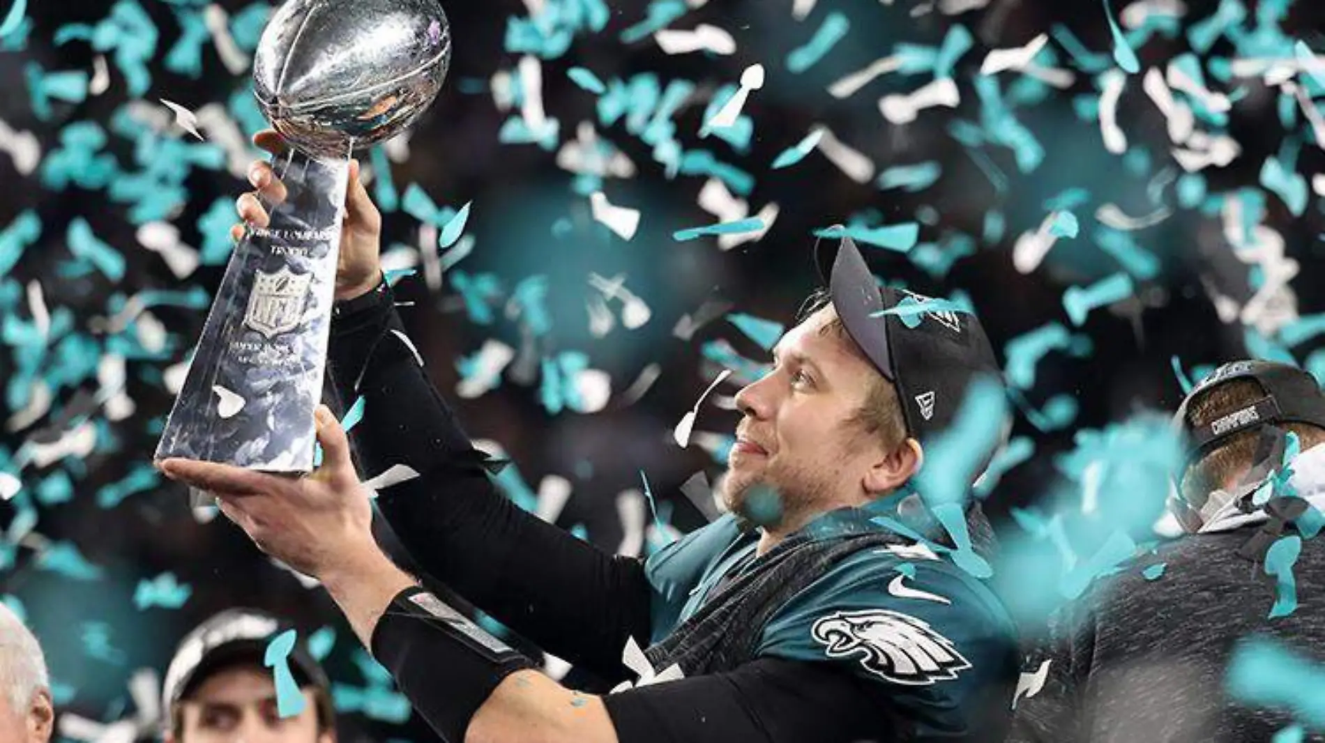 nick-foles-sb-52