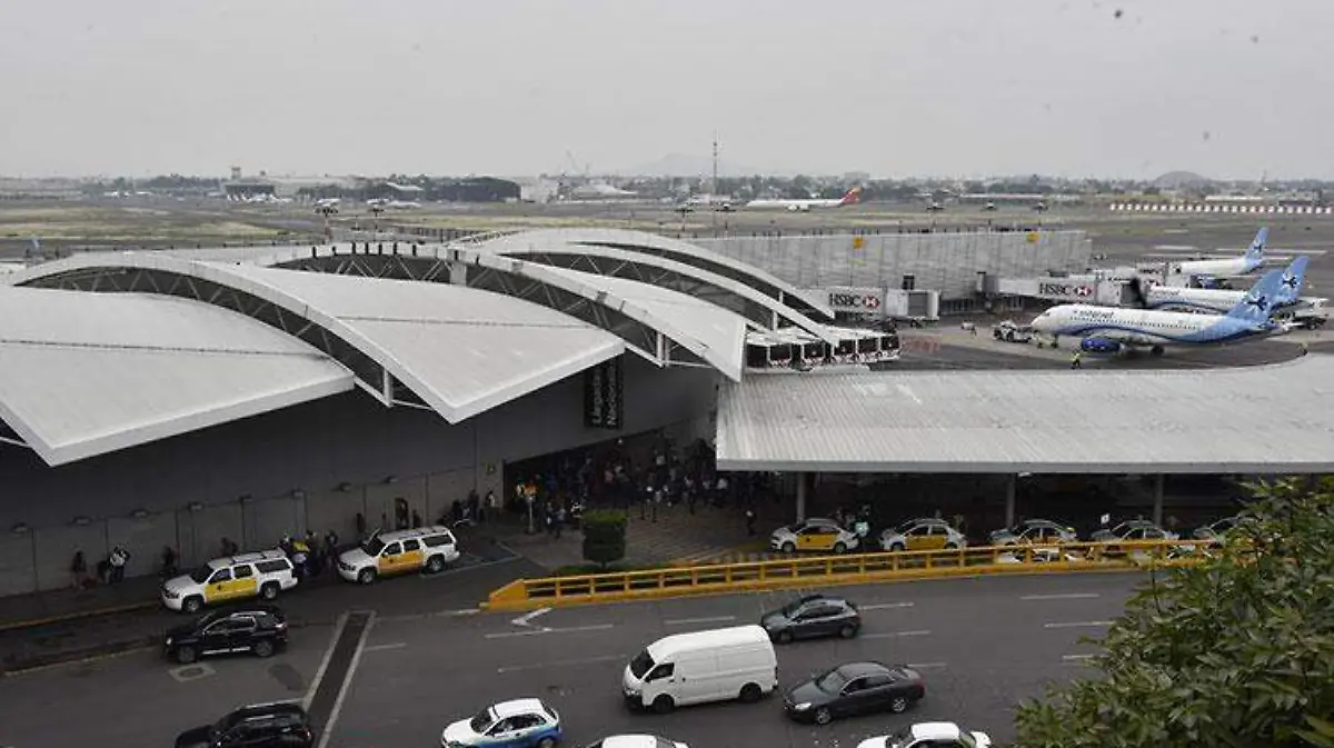 AEROPUERTO