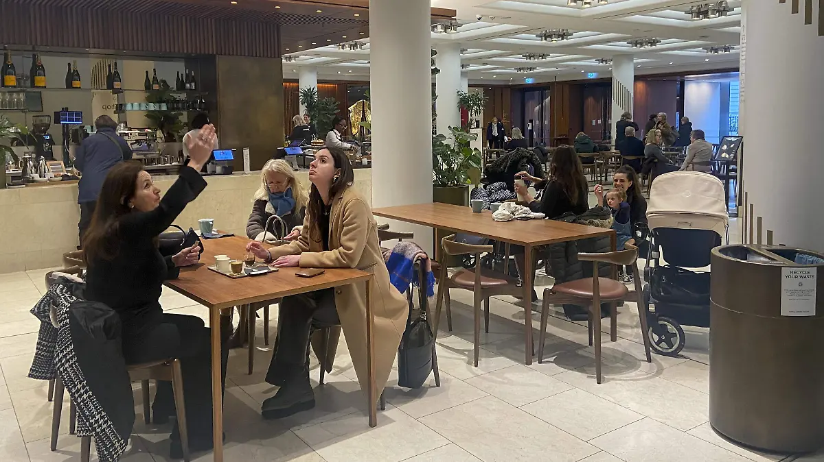 93e092ac72e8a47675a6a2a0d7e01fcd838bd843 (1)