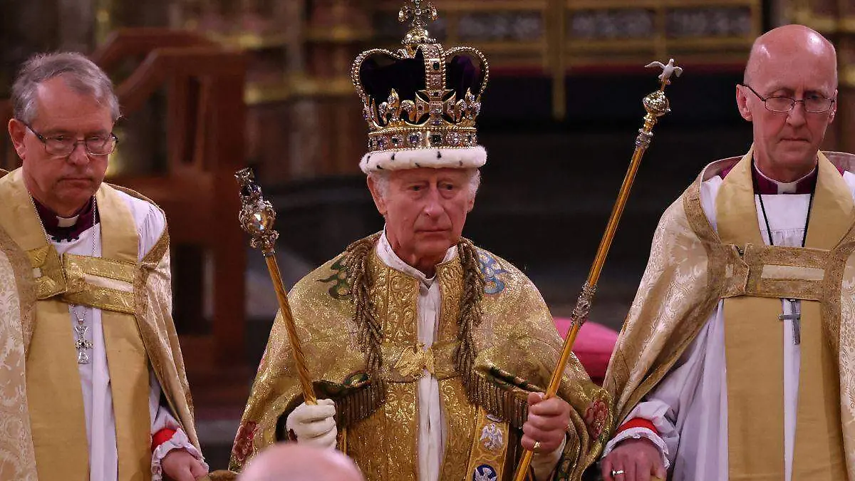 Carlos III es coronado rey del Reino Unido en la Abadía de Westminster