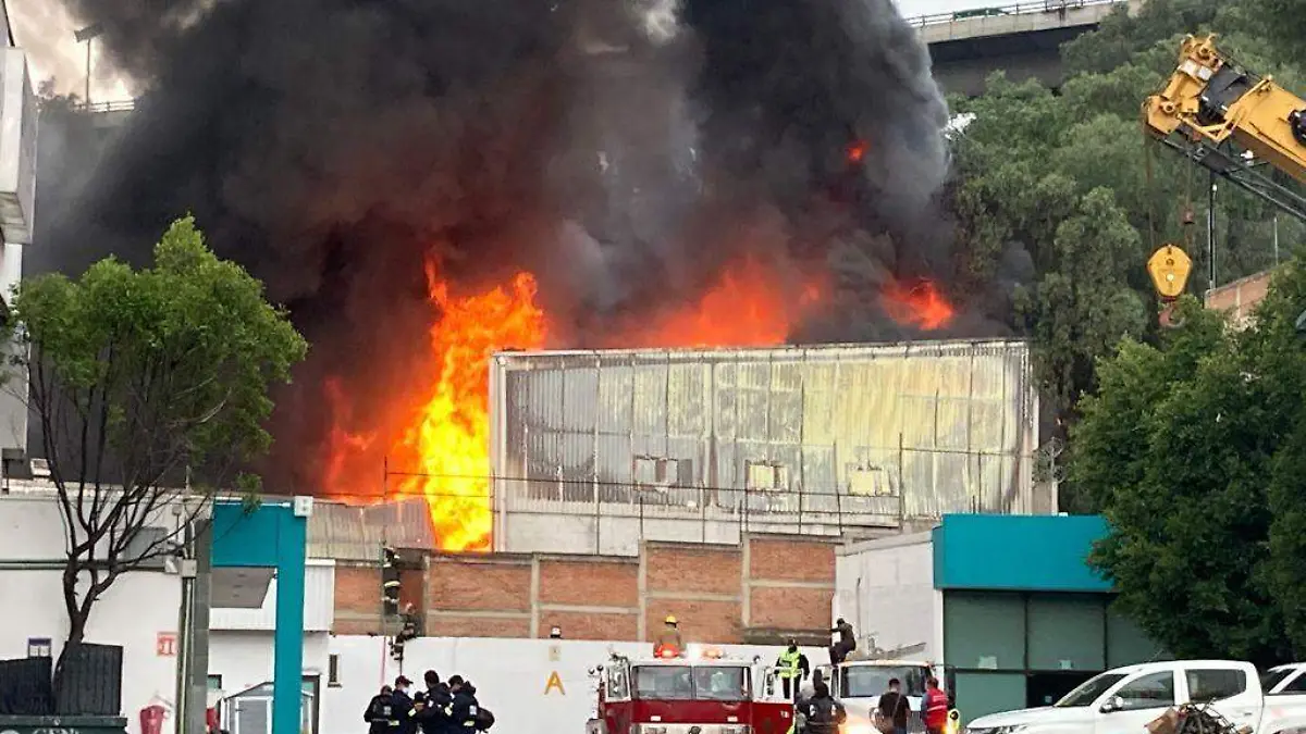 Incendio en Tlalnepantla