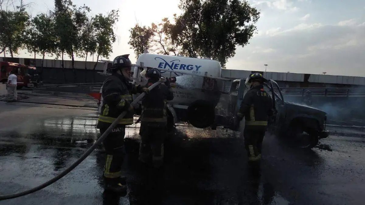 Incendio de pipa en indios verdes
