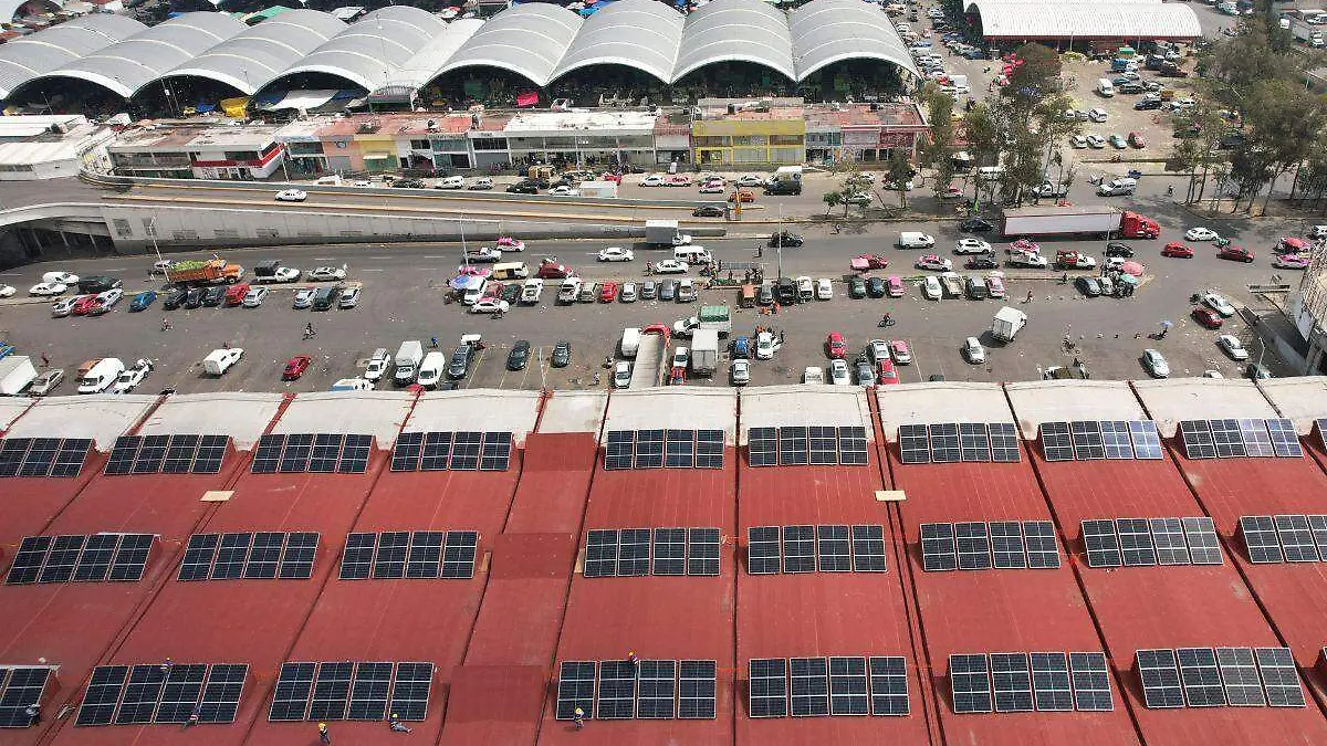Primera etapa de la planta solar en la Central de Abasto estará lista en septiembre