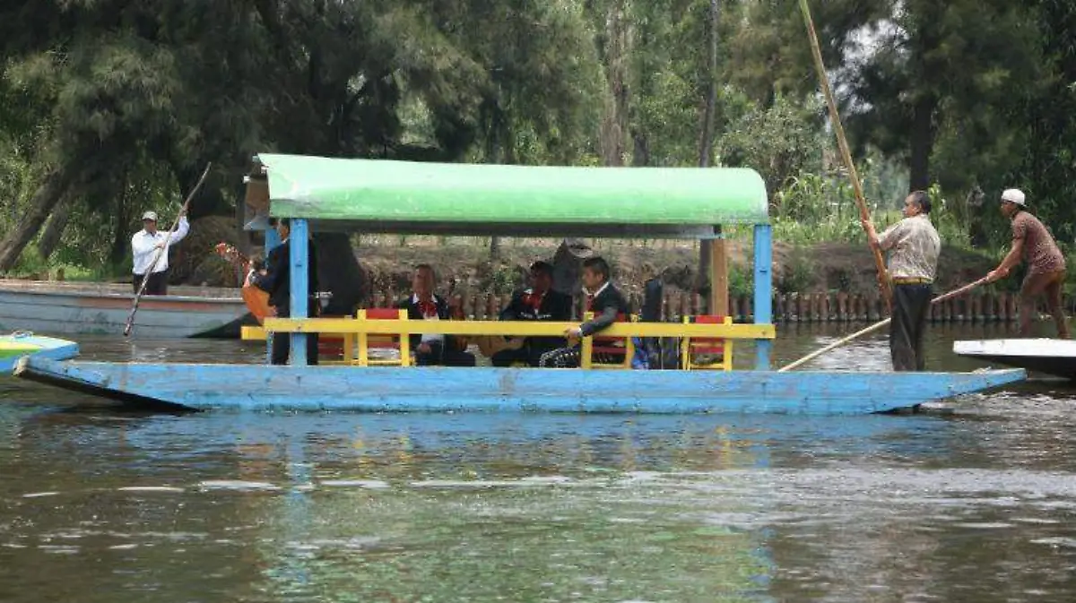 trajinera xochimilco