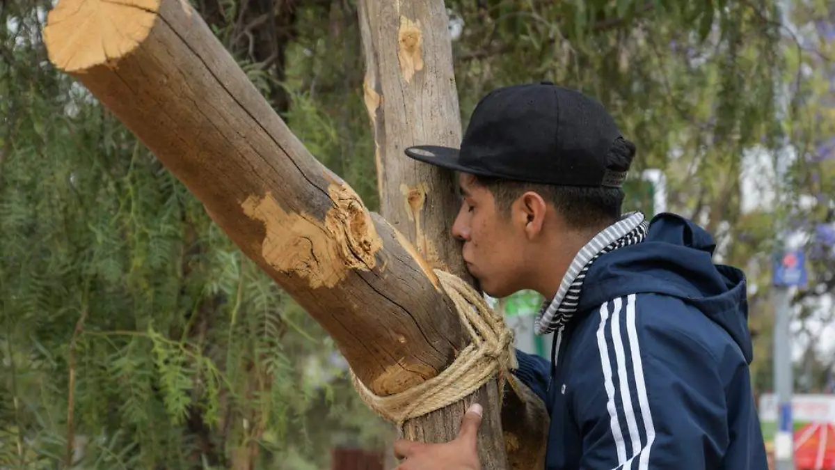 Axel Eduardo González, sera el proximo cristo de Iztapalapa ARACELY MARTINEZ- OVACIONES (8)